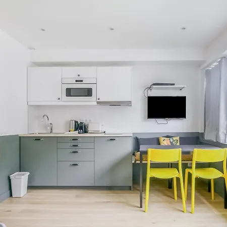 Guestready - Airy Apt For 4 In إسّي لي مولينو